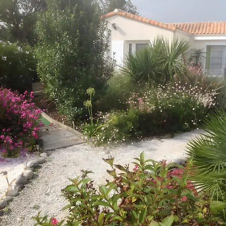D'hotes Les Lits Marins Bed and Breakfast Saint-Pierre-d'Oleron