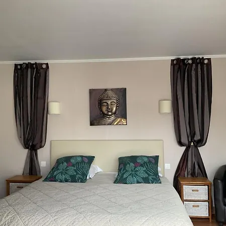 D'hotes Les Lits Marins Bed and Breakfast Saint-Pierre-d'Oleron