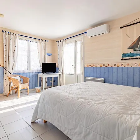D'hotes Les Lits Marins 3* 생-피에르-돌레롱