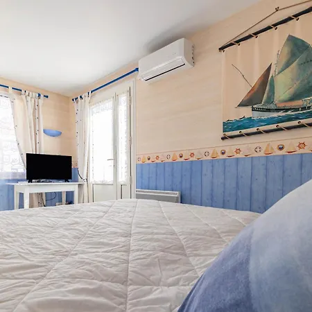 D'hotes Les Lits Marins 3* 생-피에르-돌레롱