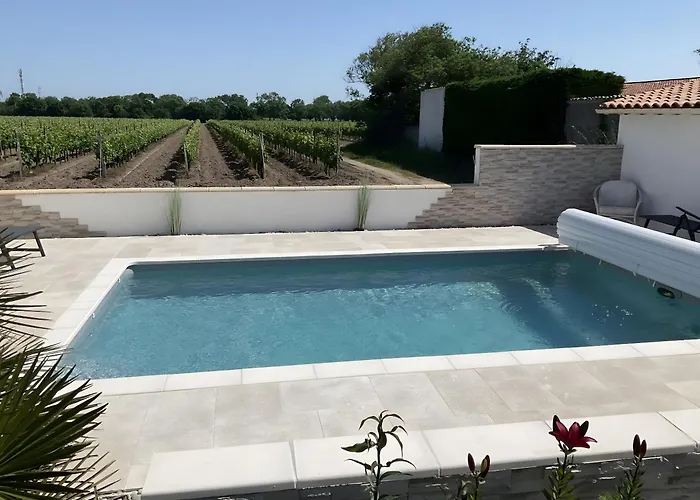 D'hotes Les Lits Marins Bed & Breakfast